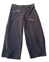 Load image into Gallery viewer, WELT PANT- BLACK with Brick colour Pocket summer weight