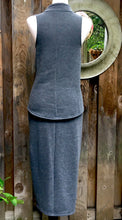 Load image into Gallery viewer, HAPPY VEST grey 110.00