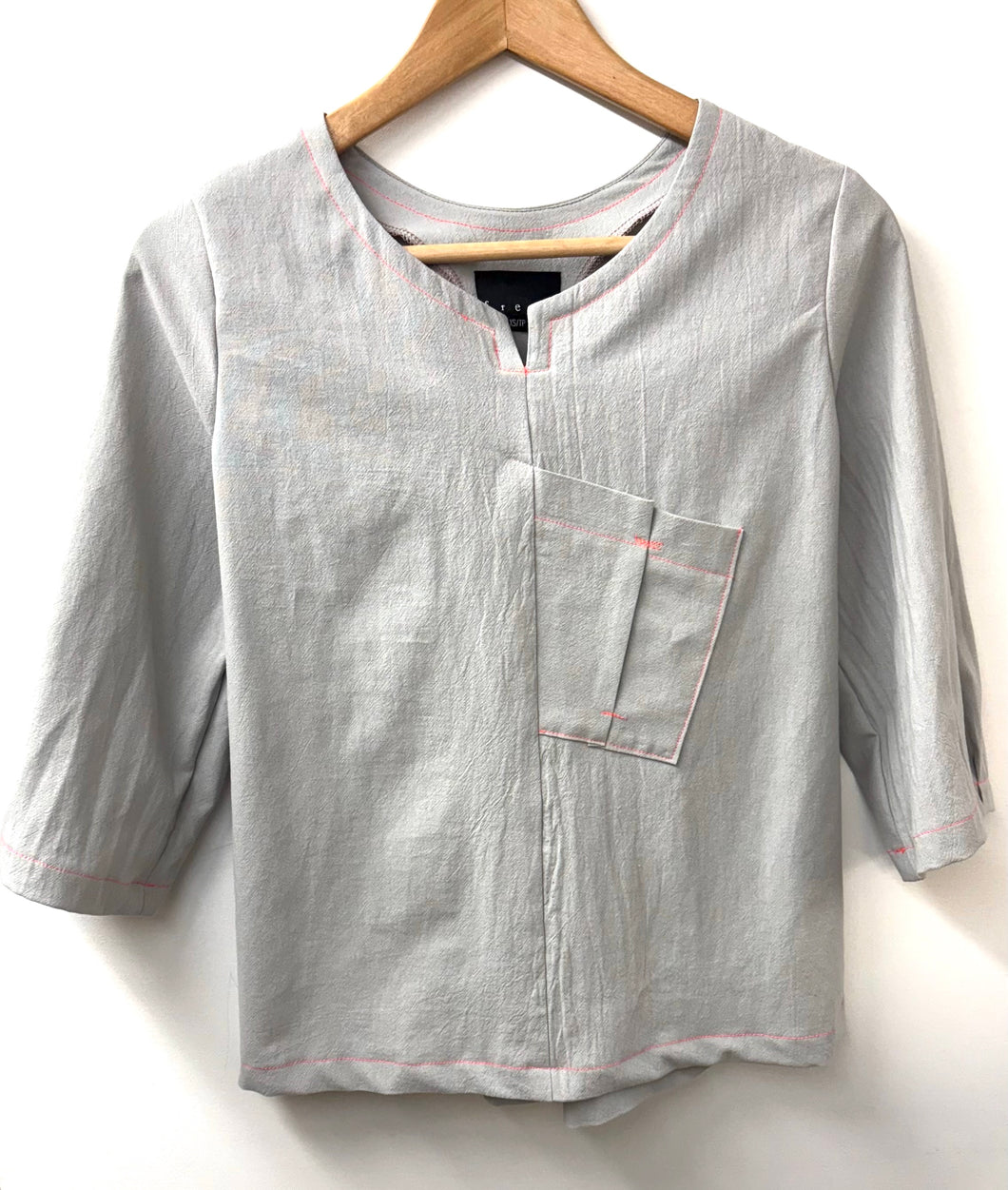 FOLDED PKT. TOP in pebble