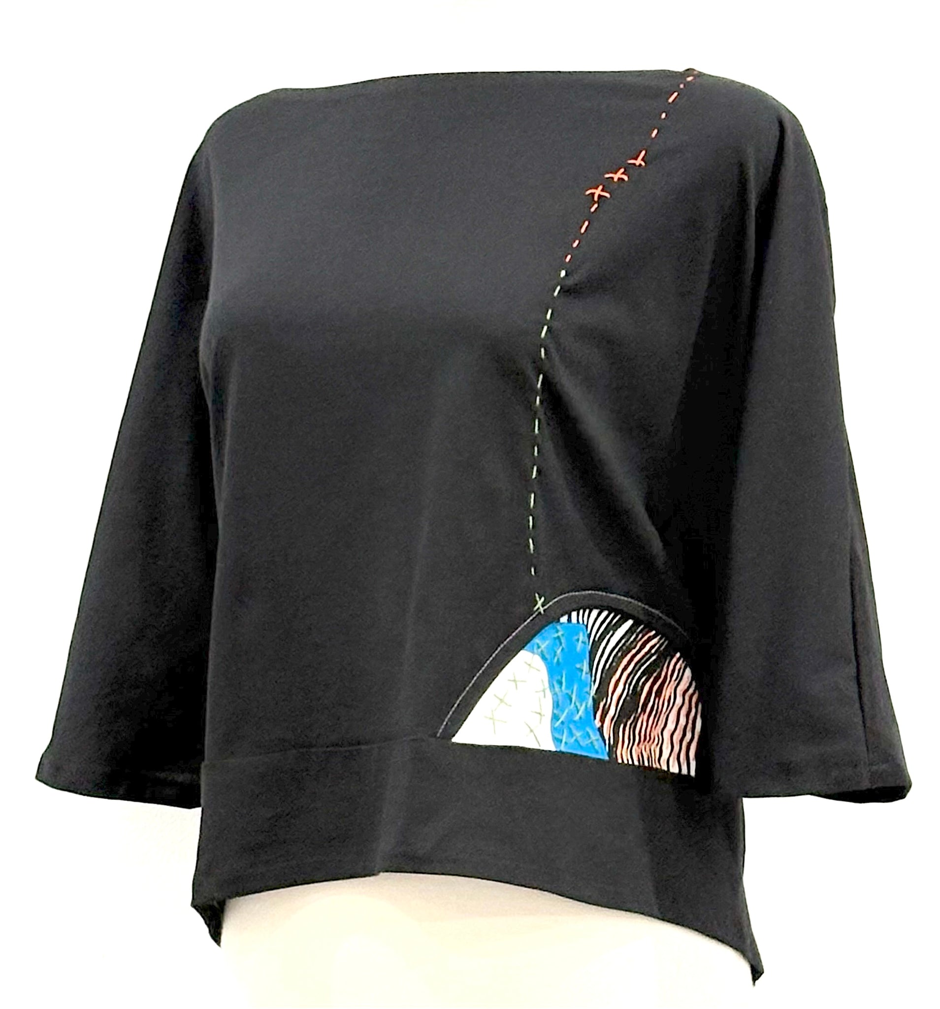 MOON INLAY TOP BLACK EMBROIDERY ( L ) – Studio Fresh