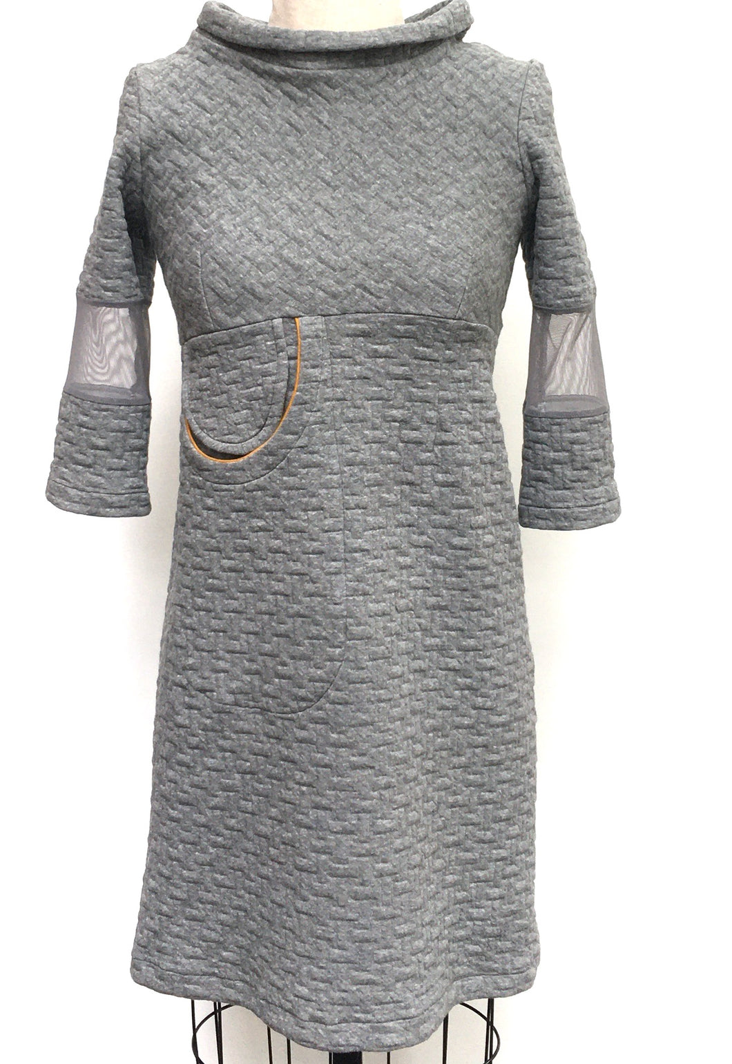 LEXI GRID-WORK GREY